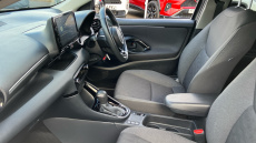 Toyota Yaris 1.5 Hybrid Design 5dr CVT Hybrid Hatchback